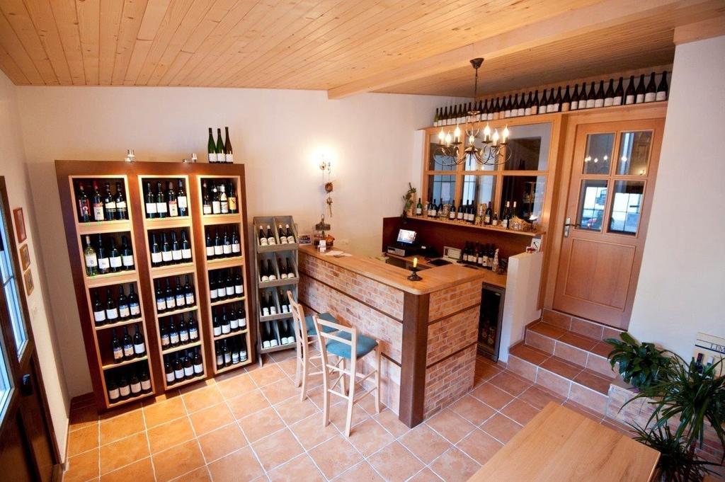 Villa Vinica Limbach Eksteriør billede