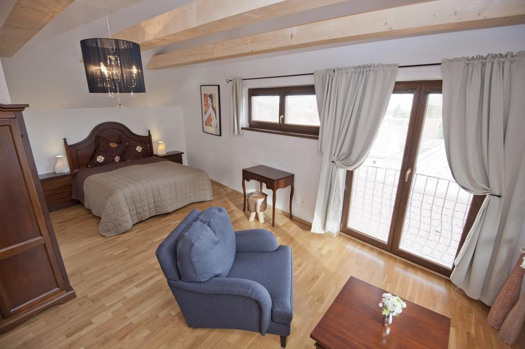 Villa Vinica Limbach Eksteriør billede